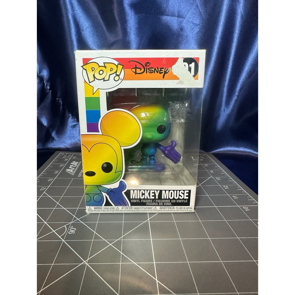 Funko Pop! DISNEY #01 MICKEY MOUSE Rainbow Pride Vinyl Figure w/ Box